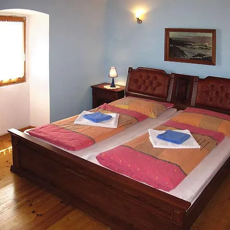 Holiday Hébergement de vacances *