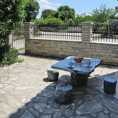 Holiday Hébergement de vacances *